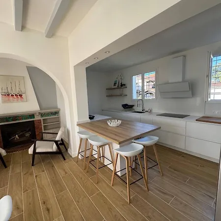 Capbreton. Bakensack Avec Terrasse Pour 12 Personnes Wifi Gratuit 빌라