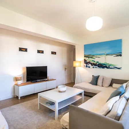 Capbreton. Bakensack Avec Terrasse Pour 12 Personnes Wifi Gratuit * קפברטון