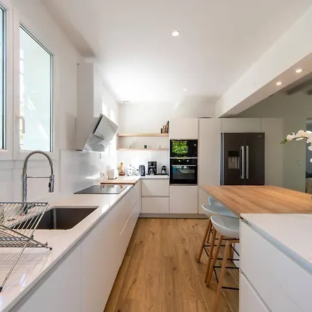Capbreton. Bakensack Avec Terrasse Pour 12 Personnes Wifi Gratuit קפברטון