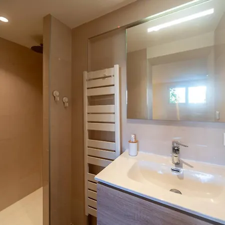 Capbreton. Bakensack Avec Terrasse Pour 12 Personnes Wifi Gratuit Villa *
